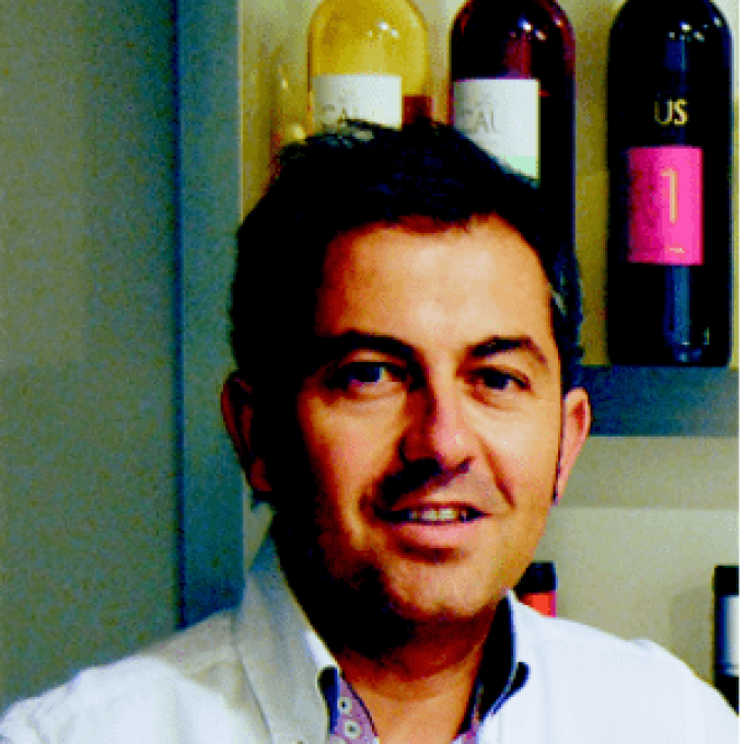 PATON INSENSE LOPEZ &#8211; Manager General «Enoteca La Central»